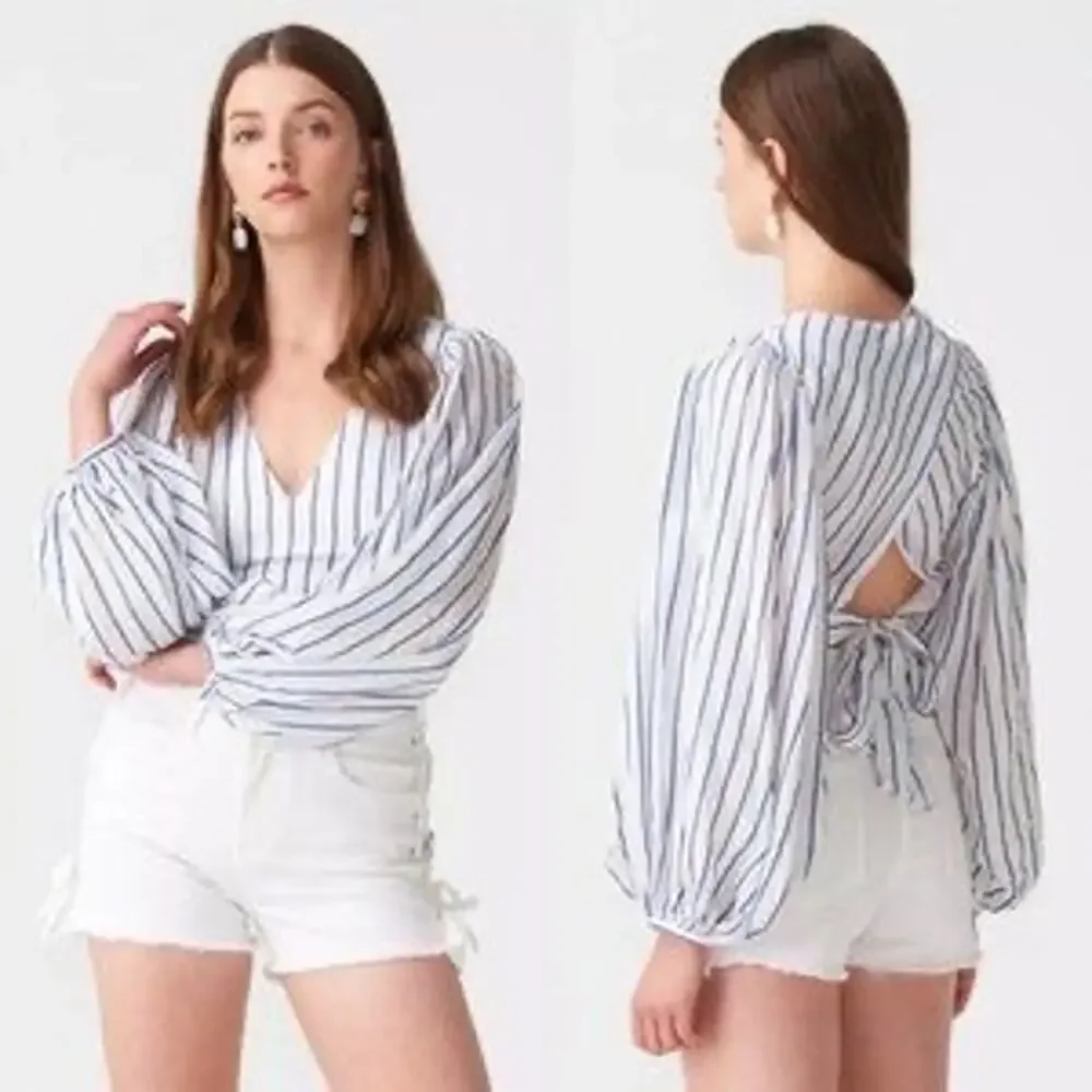 Zara White Striped Seersucker Balloon Sleeve Crop Top Size S White/Blue